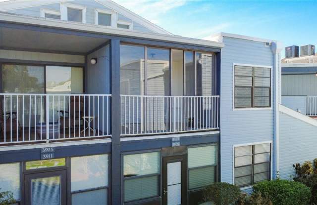 3923 ATRIUM Drive Gallery 3
