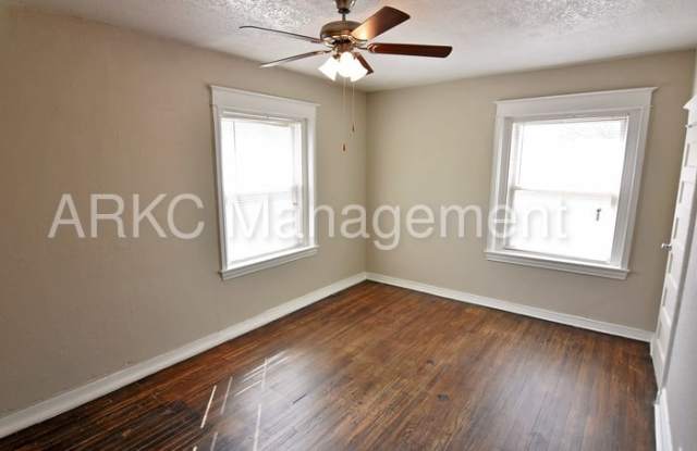 1114 E. Armour Gallery 4