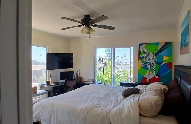 1641 Sunset Cliffs Blvd Gallery 3
