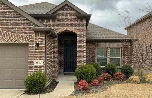 5617 Buffalo Springs Drive Gallery 2
