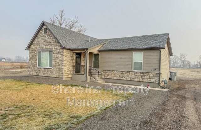 109 E. Belmont St. photos photos