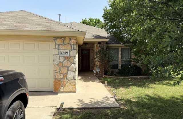 4609 Pinon Ridge Dr photos photos