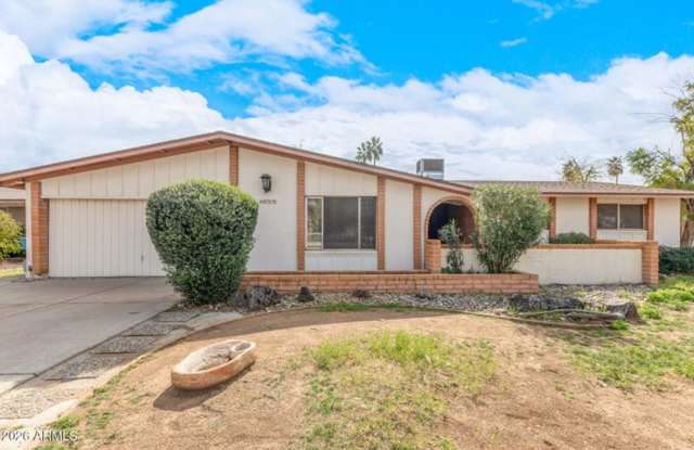 4731 W Shaw Butte Dr, Glendale - Nice 3 bedroom with pool and spacious yard photos photos