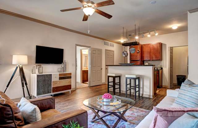 Aviare Arts District photos photos