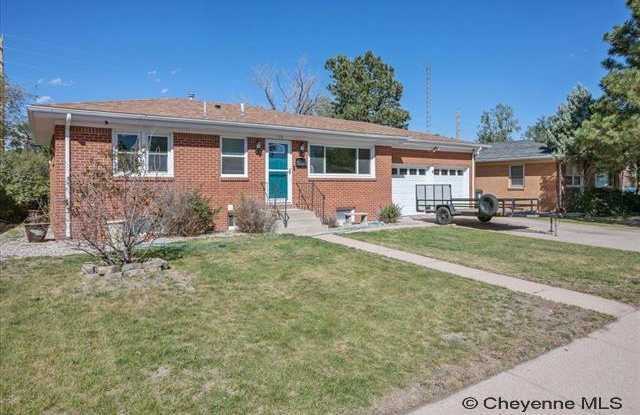 138 Carroll Avenue photos photos