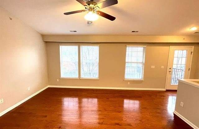 27965 HOPKINS Drive Gallery 3