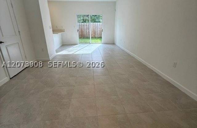 28933 SW 162CT Gallery 3