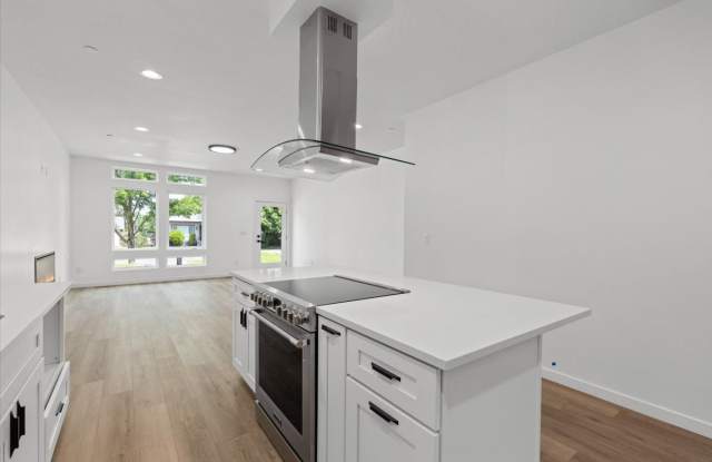 2007 West 9th Avenue - 1 - 2007 West 9th Avenue, Spokane, WA 99204