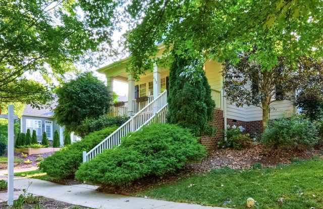 4 Bedroom 2.5 bath single family home in Holly Springs - 428 Marsh Landing Drive, Holly Springs, NC 27540