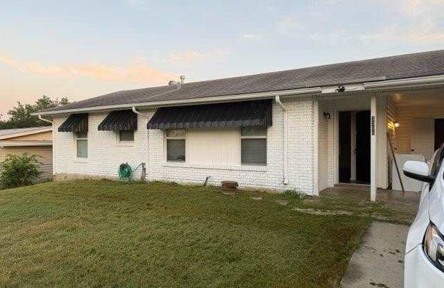 3306 Colglazier photos photos