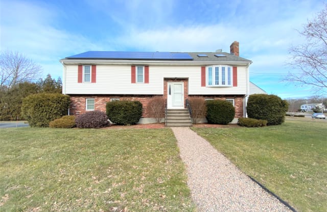 123 Chestnut Cir - 123 Chestnut Circle, Randolph, MA 02368