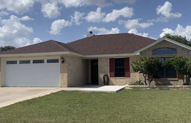 2801 Bigleaf Dr photos photos