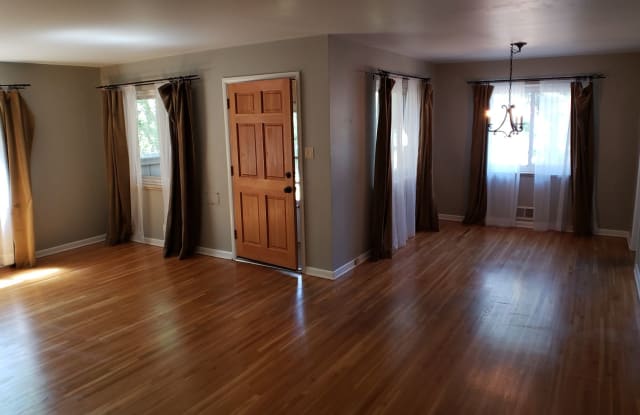 5544 E Utah Pl Unit A Gallery 3