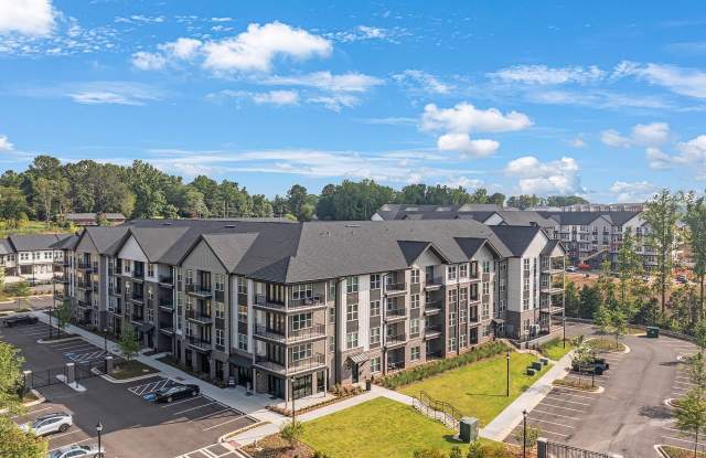 Conclave at Sugar Hill Apartments and Townhomes photos photos