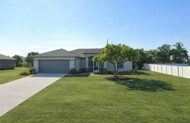 202 SW 16th Terrace photos photos