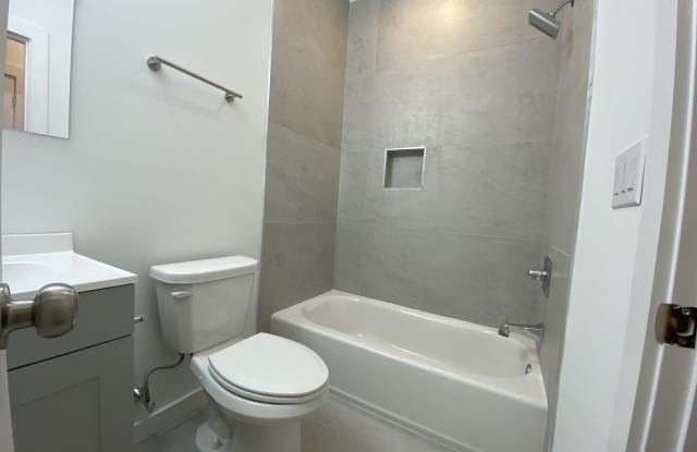 4936 West Thompson Street - 2 Gallery 2