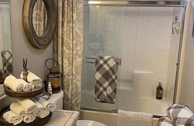 5749 Diamond Ridge Drive Gallery 4