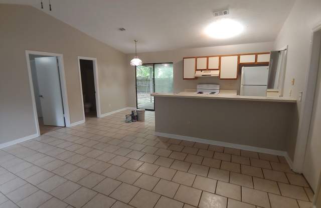 905 Tomahawk Court Gallery 4