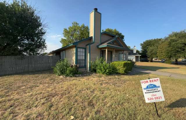 3202 Honeysuckle, Killeen Gallery 3