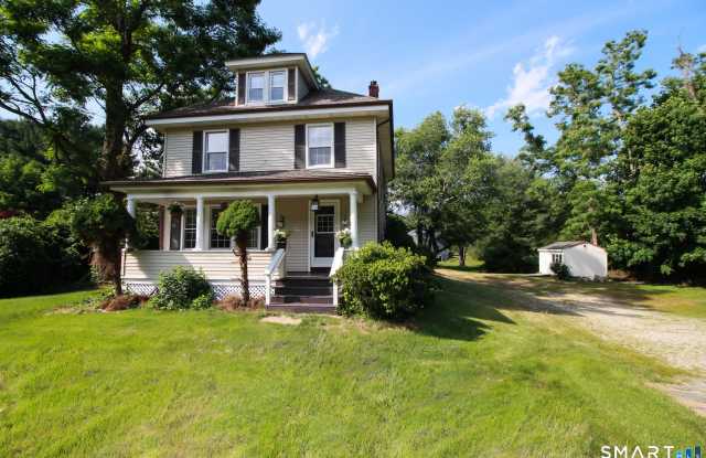 549 Boston Post Road Gallery 2