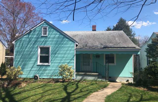 Woodland Heights Bungalow, Walk to River! - 705 West 25th Street, Richmond, VA 23225