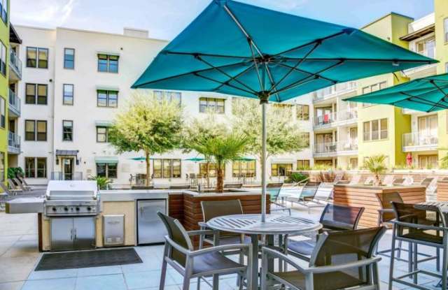 517 Pressler St - 517 Pressler Street, Austin, TX 78703