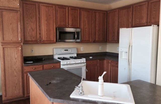 43794 SE VIRGINIA MANOR TERRACE SE - 43794 Virginia Manor Ter, Loudoun County, VA 20148