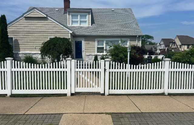 165 Franklin Boulevard S photos photos