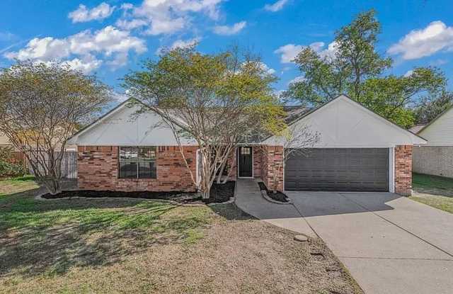 Take a look at this 3 bedroom 2 bath home photos photos Take a look at this 3 bedroom 2 bath home photos photos