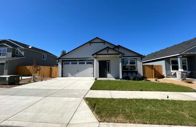 Brand New 3 Bedroom / 2 Bathroom Home in NW Redmond - 2463 Northwest Upas Way, Deschutes County, OR 97756