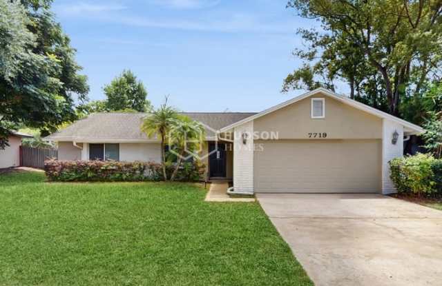 7719 Clubhouse Estates Drive photos photos