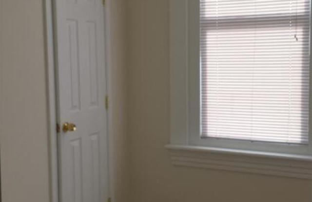 200 Wellford Street Apt A Gallery 2