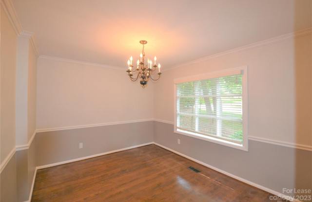 6247 Padget Parrish Court Gallery 4
