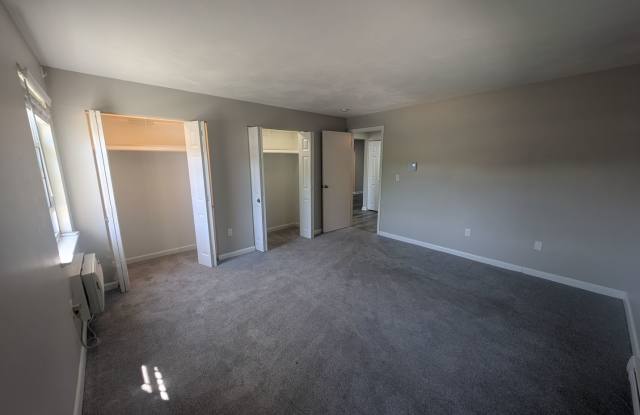Tatnuck Square Apartments Gallery 1