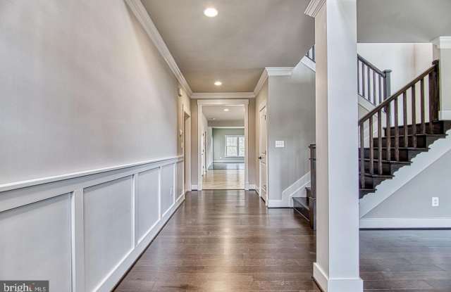 1808 ANDERSON Road Gallery 2