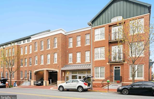 35 E ALL SAINTS Street photos photos