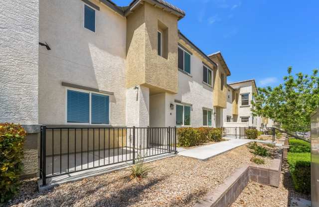 Modern Mosaic Townhome with Stylish Finishes & Resort-Style Community Amenities! photos photos