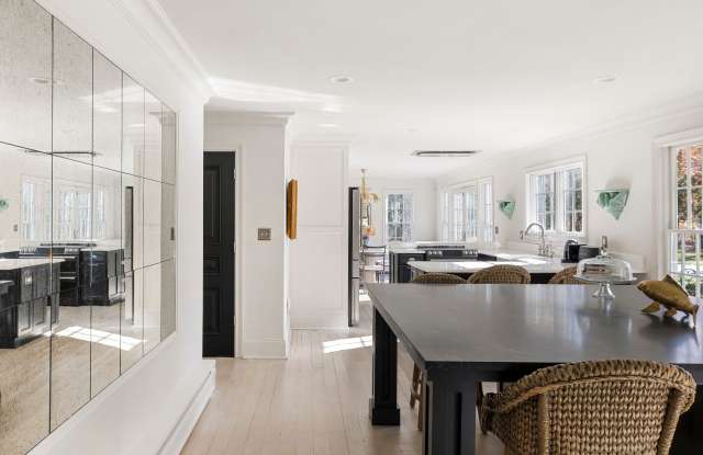 51 jagger lane Gallery 3
