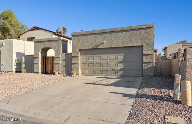 619 E Jensen Street photos photos