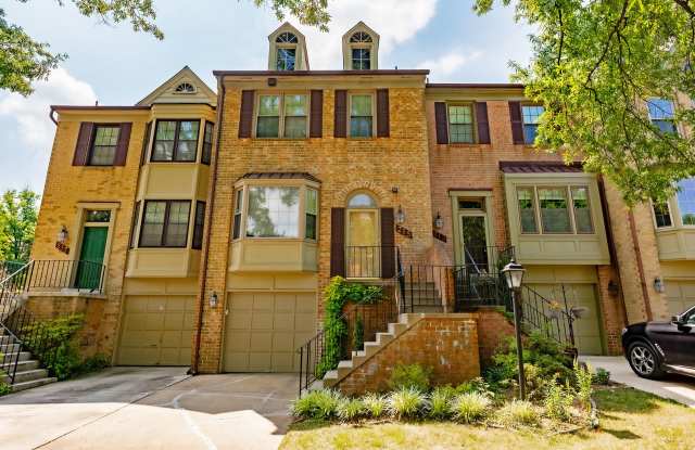 Great 3br 2.5 Bath Townhome in Rockville MD Gallery 3