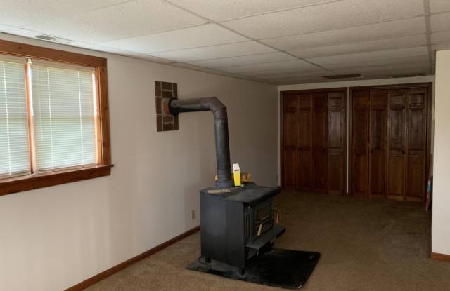 Country Living for Lease Gallery 3