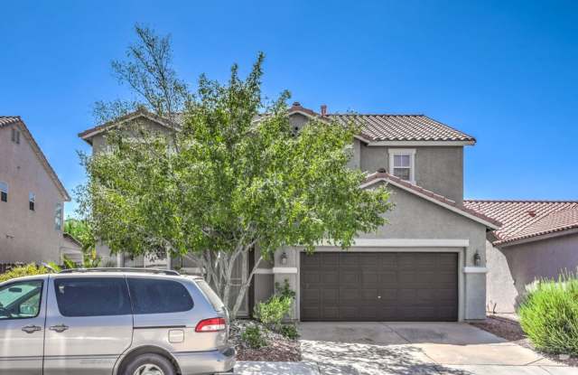 Luxury Pool Home | Furnished or Unfurnished | Prime Southwest Location Gallery 3