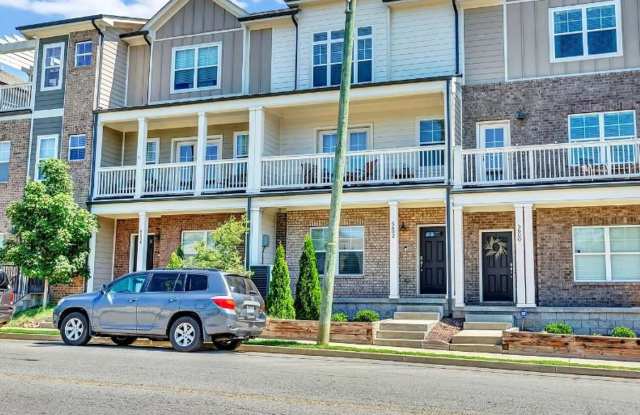 3BR/3.5BA, Three story Townhome in the Nations Neighborhood, Convenient to Interstate and Downtown, 2 Car Garage photos photos