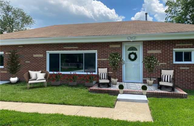 5029 Bay Circle photos photos