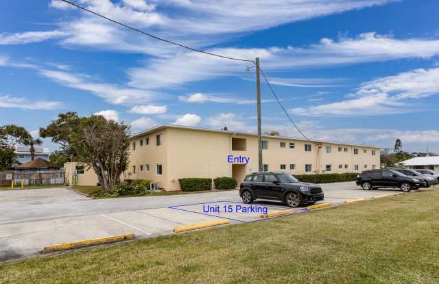 211 Circle Drive - 15BUnit 15B photos photos