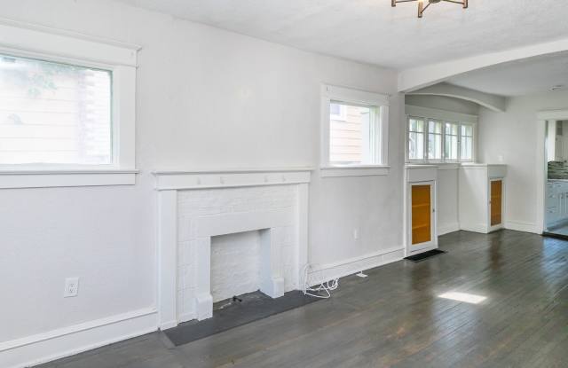 Kansas City 3 Bed 2 Bath Home photos photos Kansas City 3 Bed 2 Bath Home photos photos