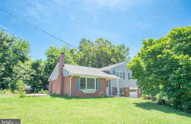 6209 JULIAN ST Gallery 2