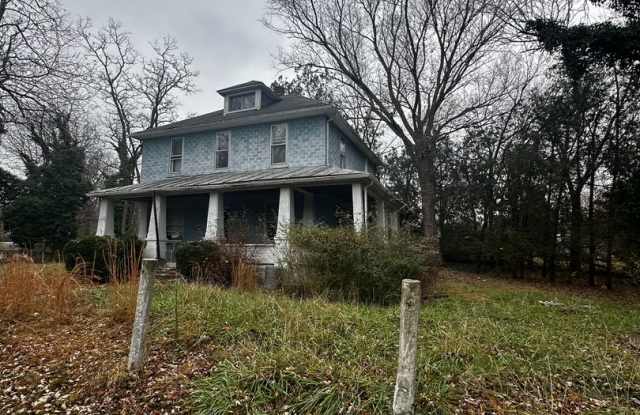 Live Where History Meets Home – 86 Benson St, Harpers Ferry Gallery 3