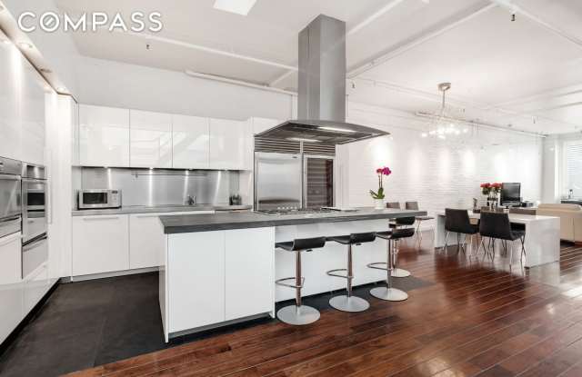 111 Wooster Street - 111 Wooster Street, New York City, NY 10012