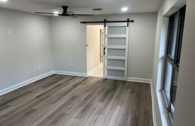 Stop compromising on storage and space. Gallery 4
